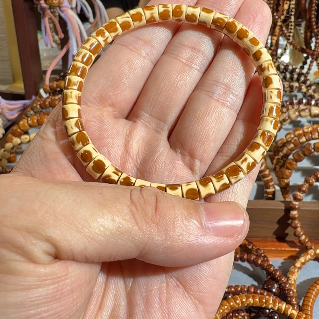 阿***得紫金鼠手串紫金鼠火焰熊猫卡6直切精品毕业级