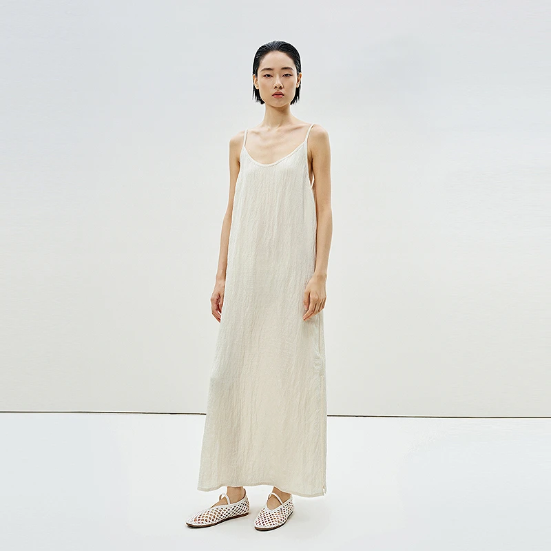 【商场同款/迅系列】LESS2025夏新款A字吊带连衣裙2P5G10400
