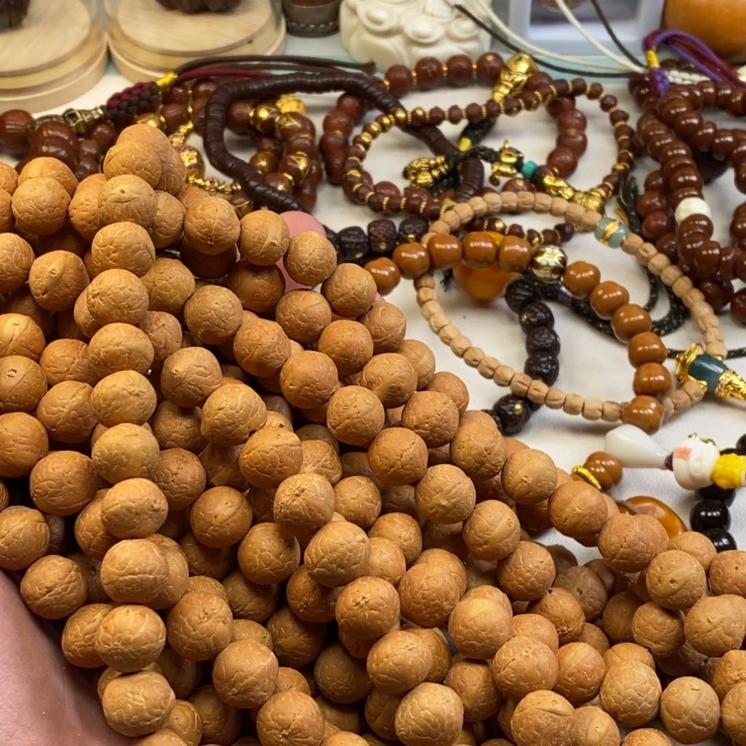 凤眼菩提吊坠。。。。。。。。。。。