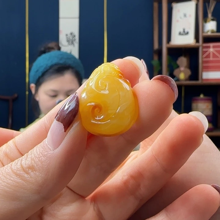 蜜蜡吊坠(赠链)未镶嵌唐*闲