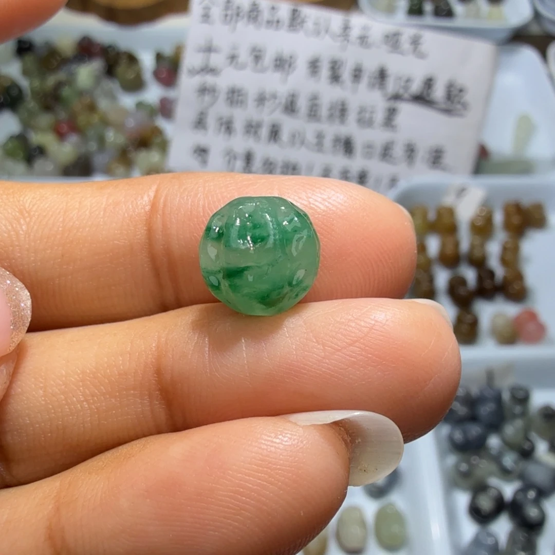 和田玉未镶嵌珠宝奇石