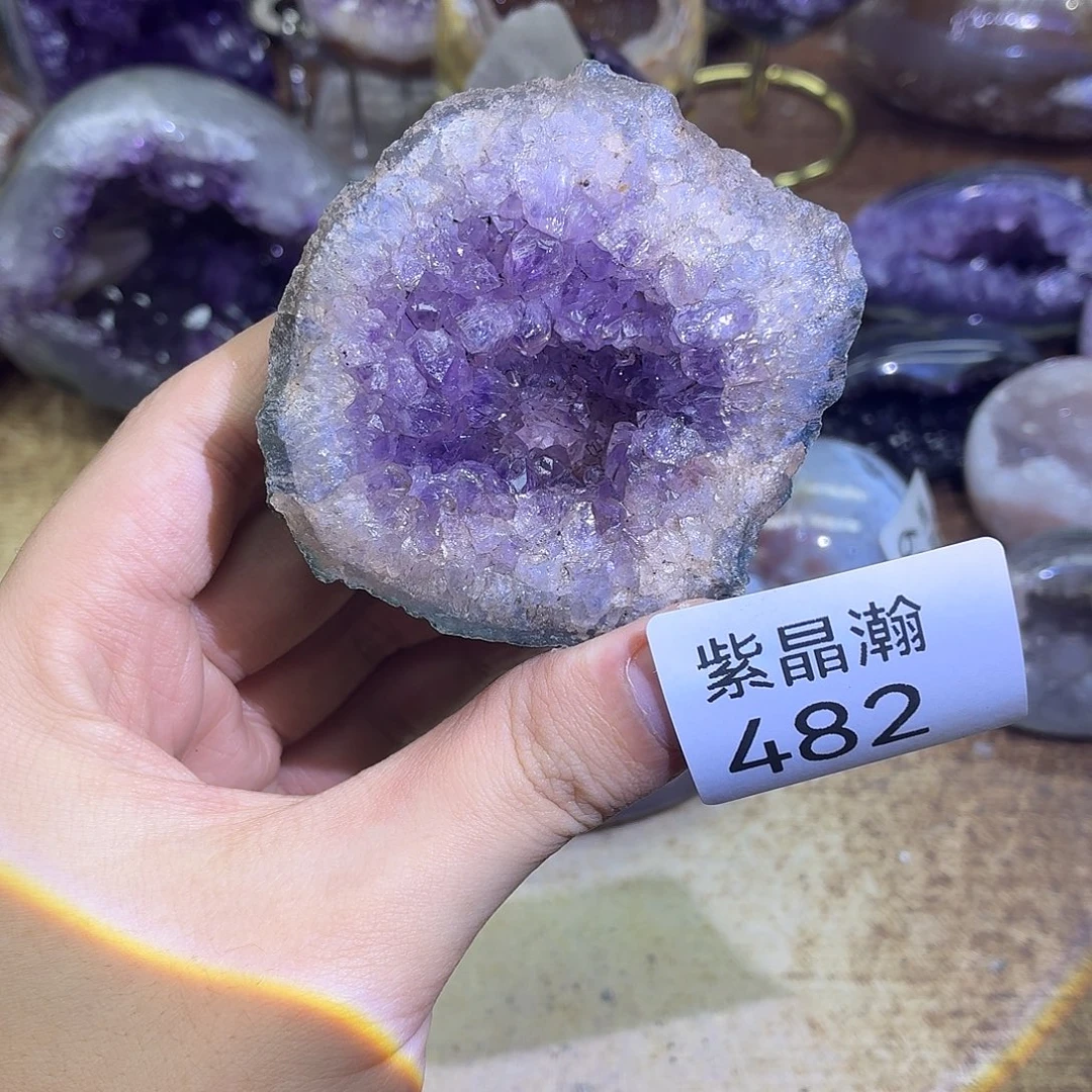 水晶未镶嵌大型摆件（非配饰）