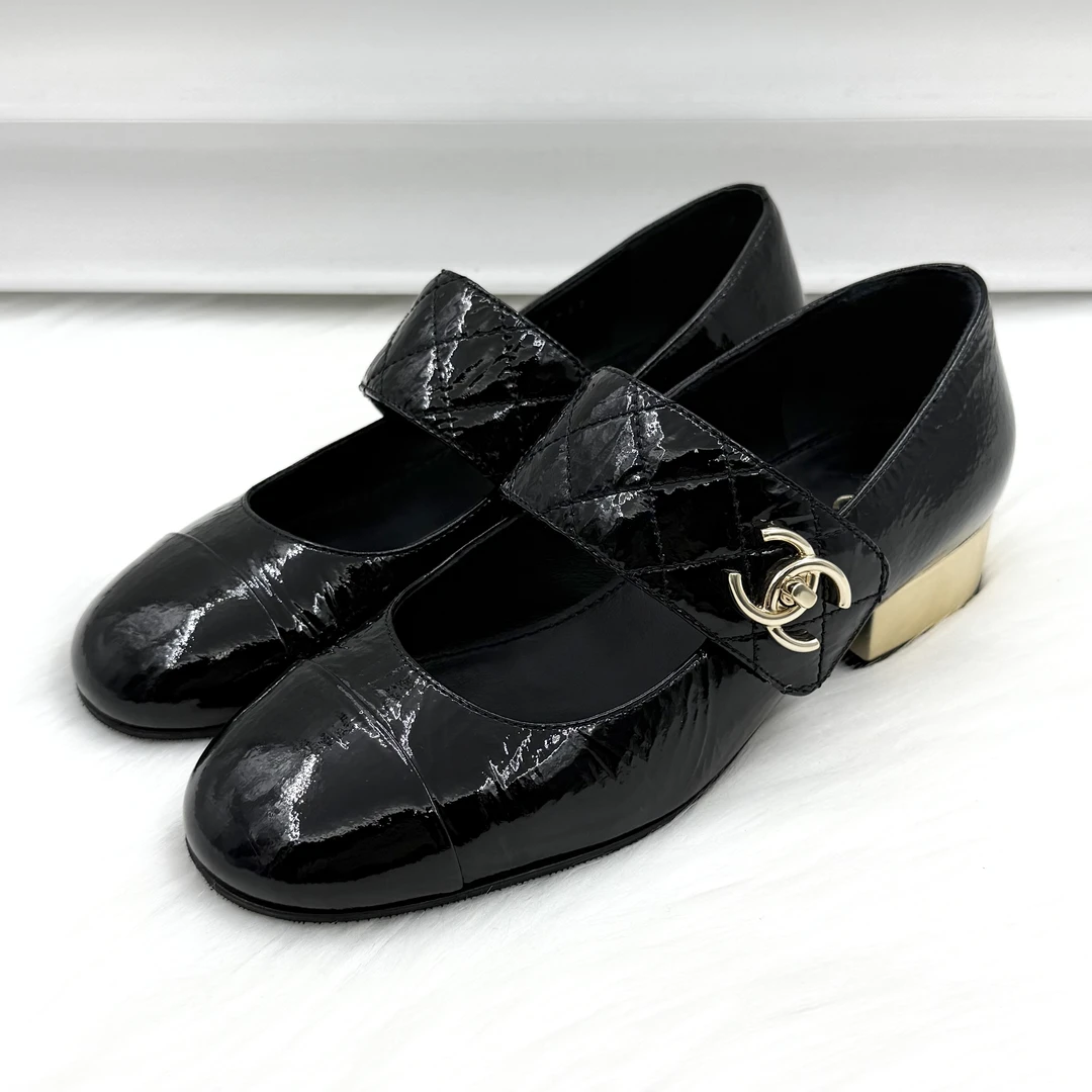 99新 Chanel/香奈儿 23p 双c徽标玛丽珍鞋 36码 公价1.2w j1230