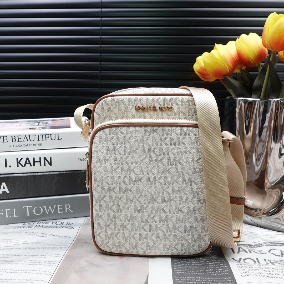 95新 MICHAEL KORS/迈克高仕 单肩包/T10286248