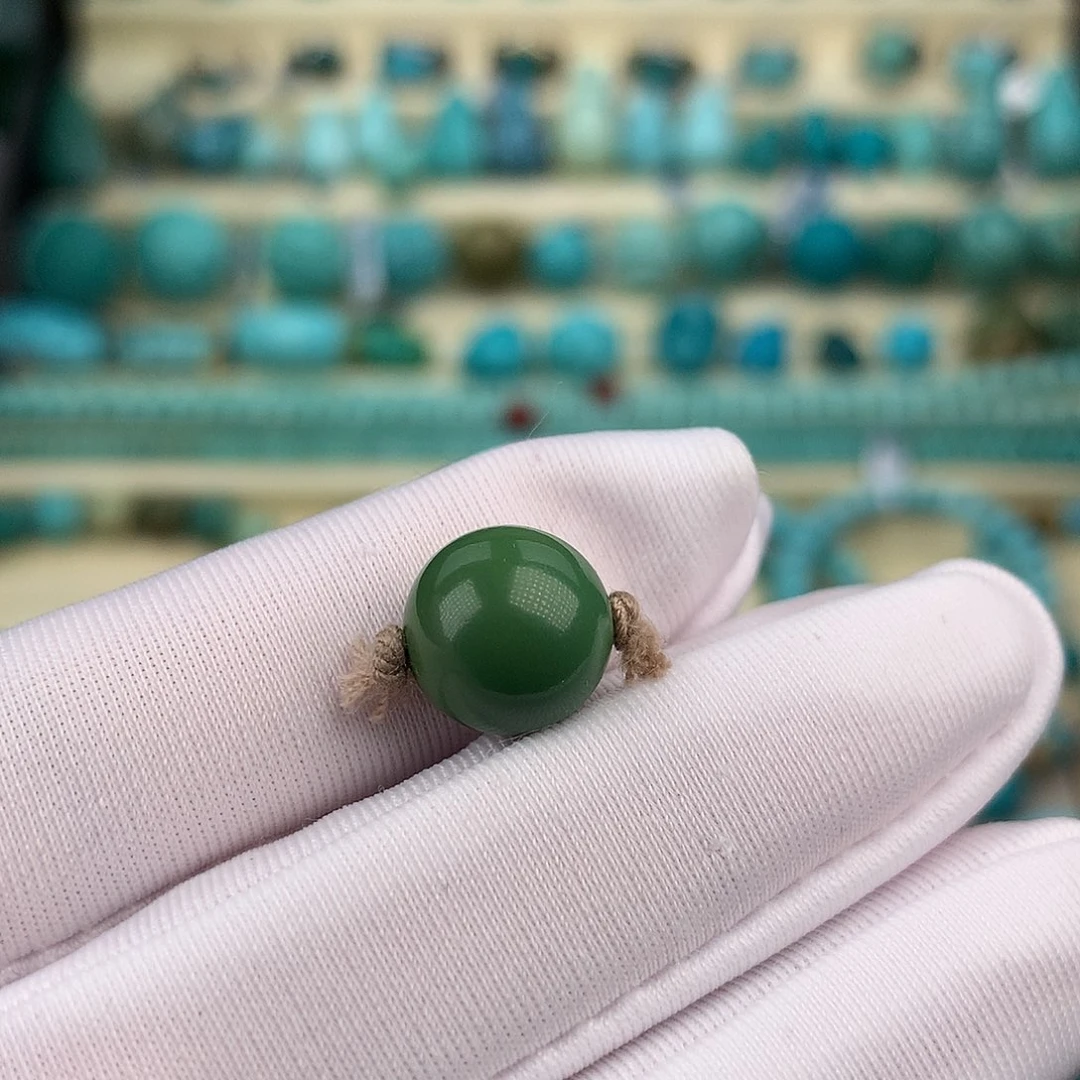 绿松石未镶嵌珠宝奇石10.6