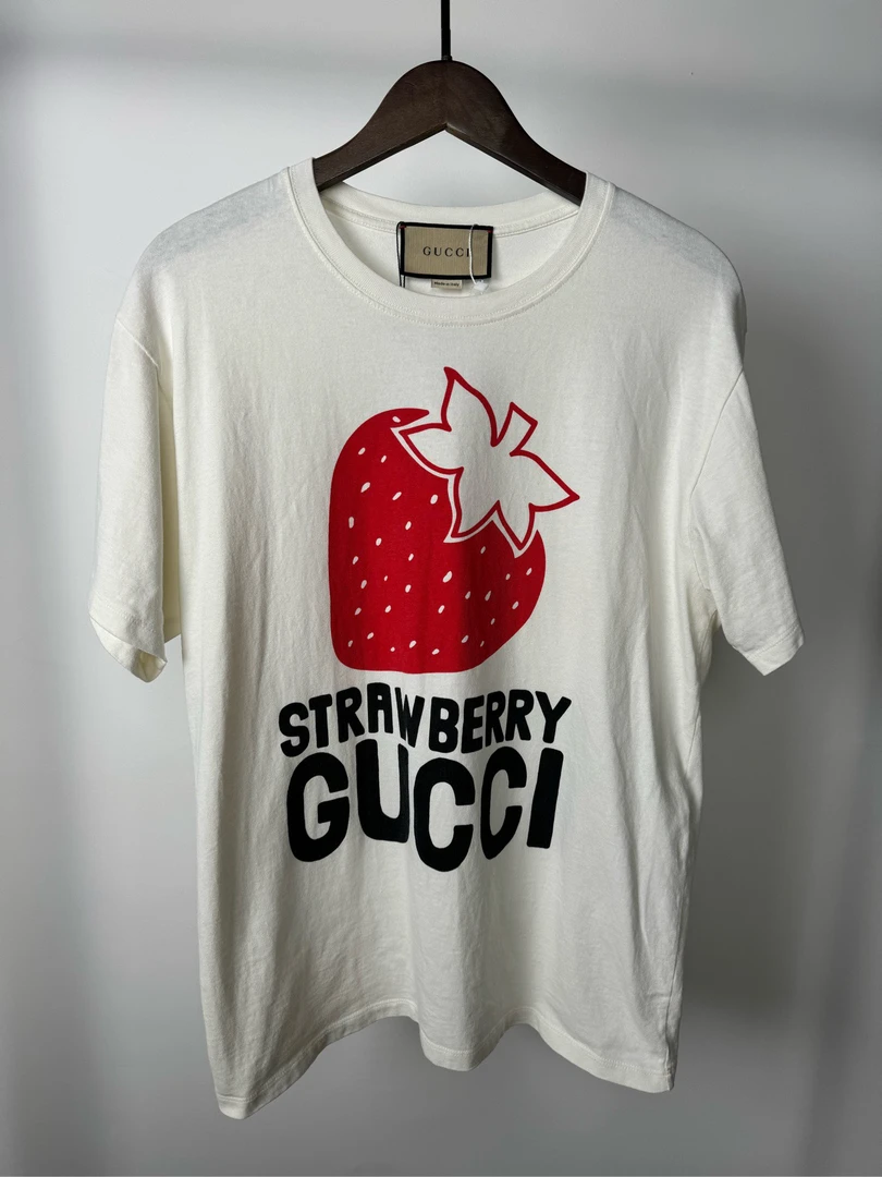 99新 GUCCI/古驰 白色胸前草莓短袖/S码/24122428