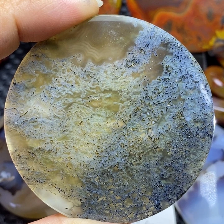 玛瑙/玉髓颈饰未镶嵌