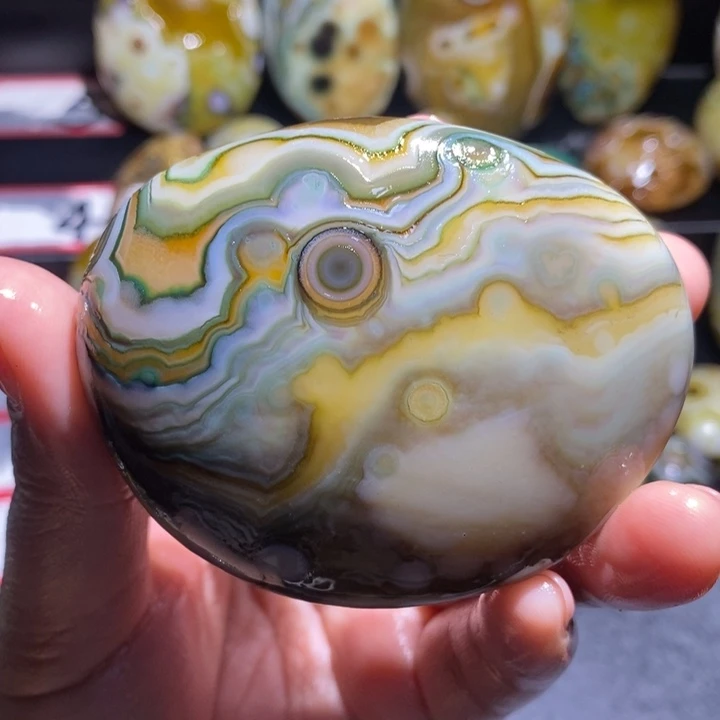 未镶嵌玛瑙/玉髓珠宝奇石