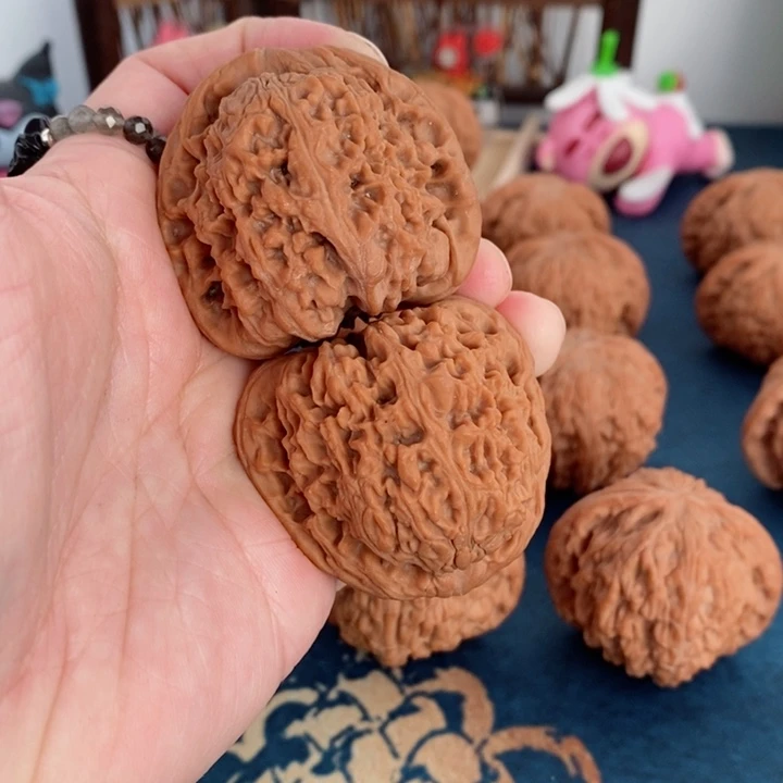 文玩核桃把件南疆石43