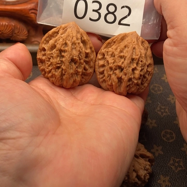 吊坠桃核麦虎全品41