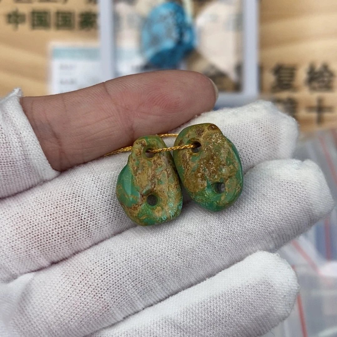 未镶嵌绿松石珠宝奇石