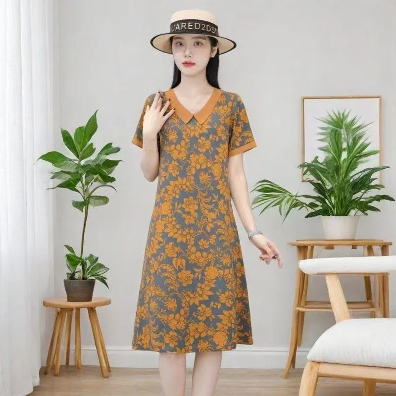 9847-夏季新款高档短袖气质遮肉碎花宽松时尚显瘦v领连衣裙娃娃领