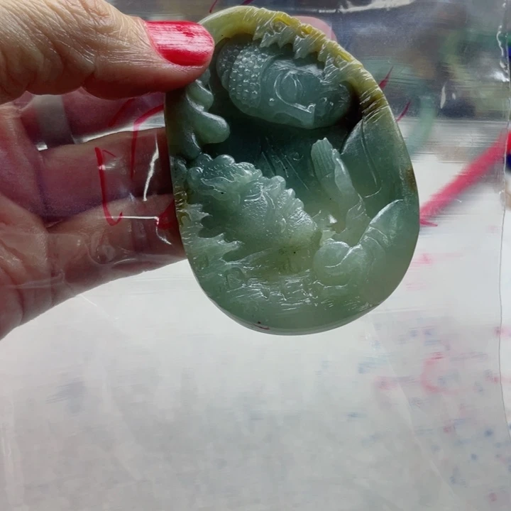 回***岸定制翡翠未镶嵌毛货