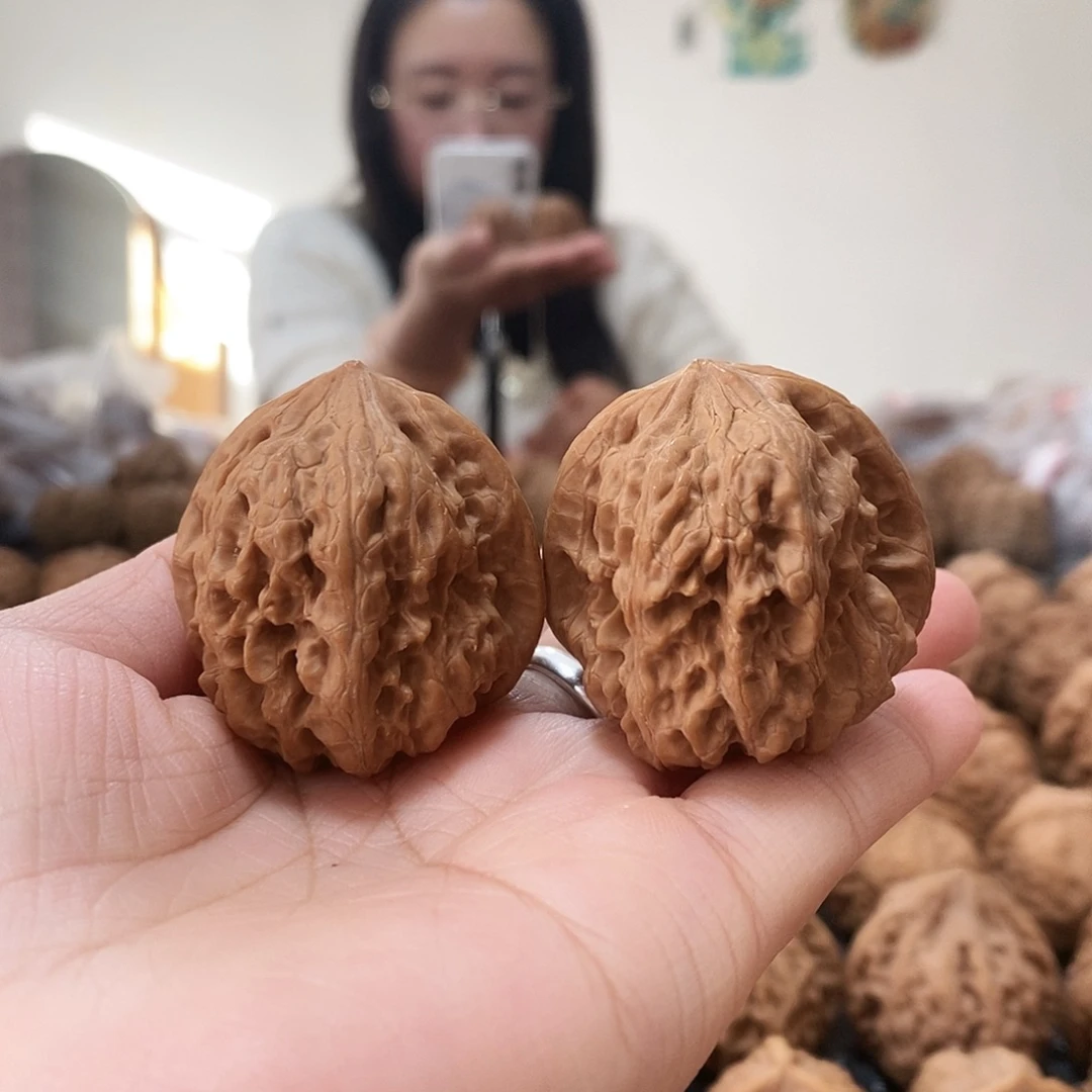 吊坠文玩核桃凹底38黄