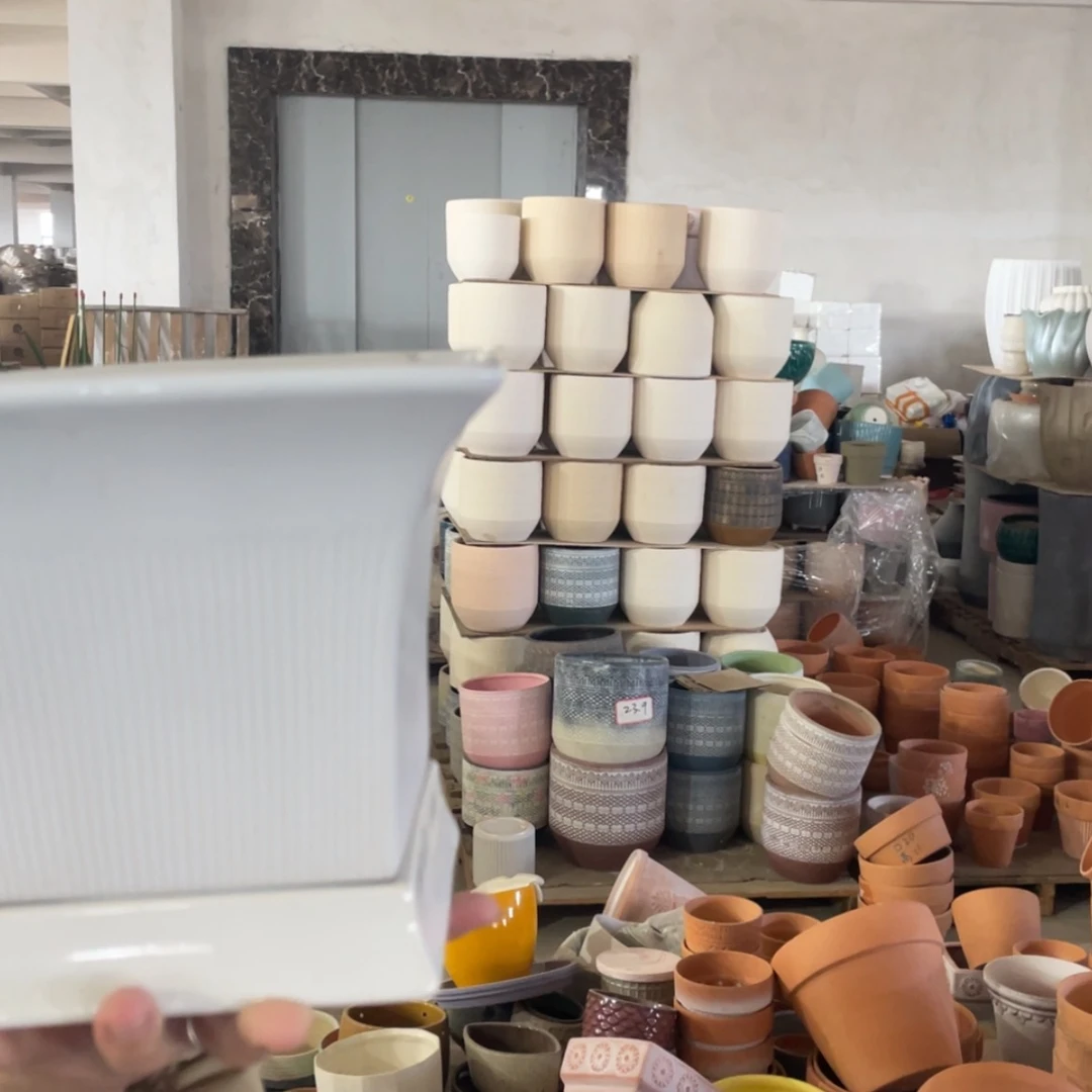 【闪购商品】红陶白方带托18-15