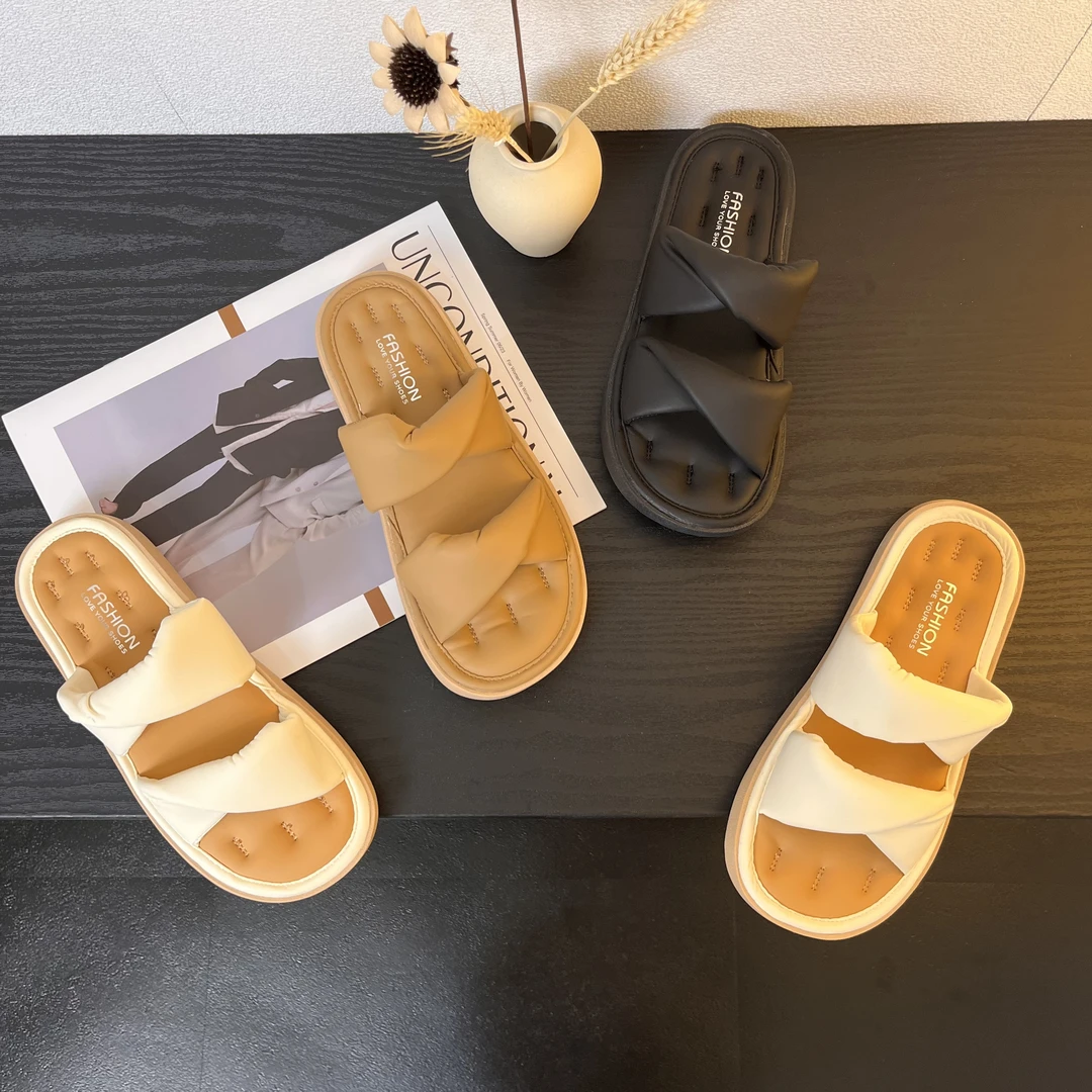 自然卷柔软平底一字拖女2025夏季爆款新款休闲外穿沙滩舒适凉拖鞋