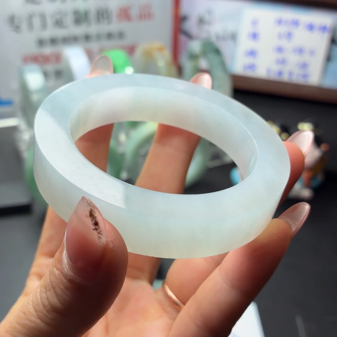 行***云定制翡翠未镶嵌翡翠