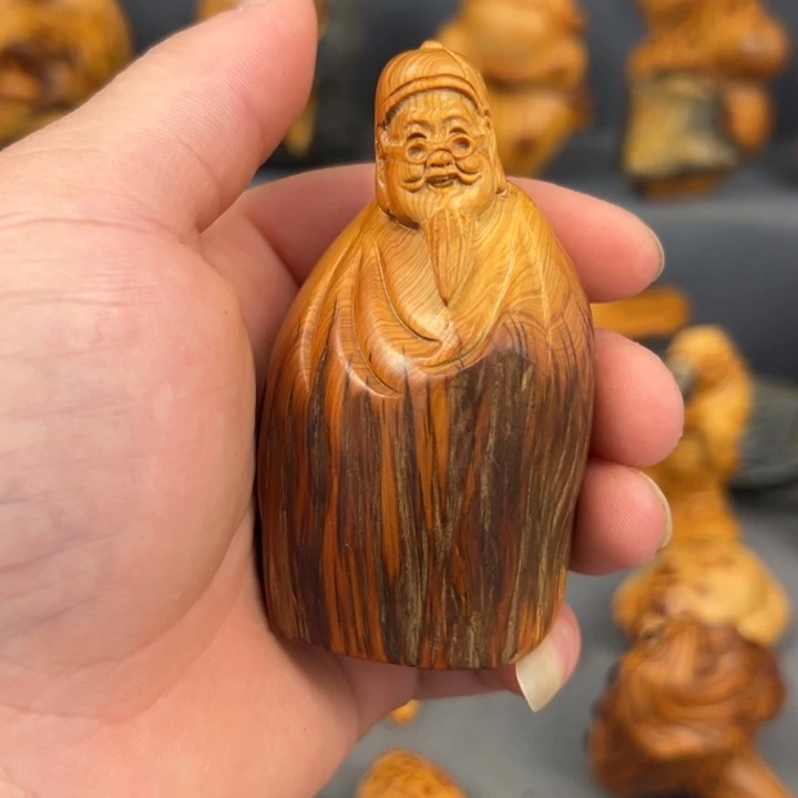 柏木（崖柏）点点关注