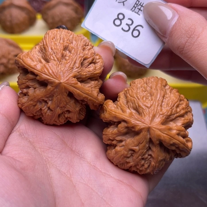 文玩核桃把件大粗筋46.836