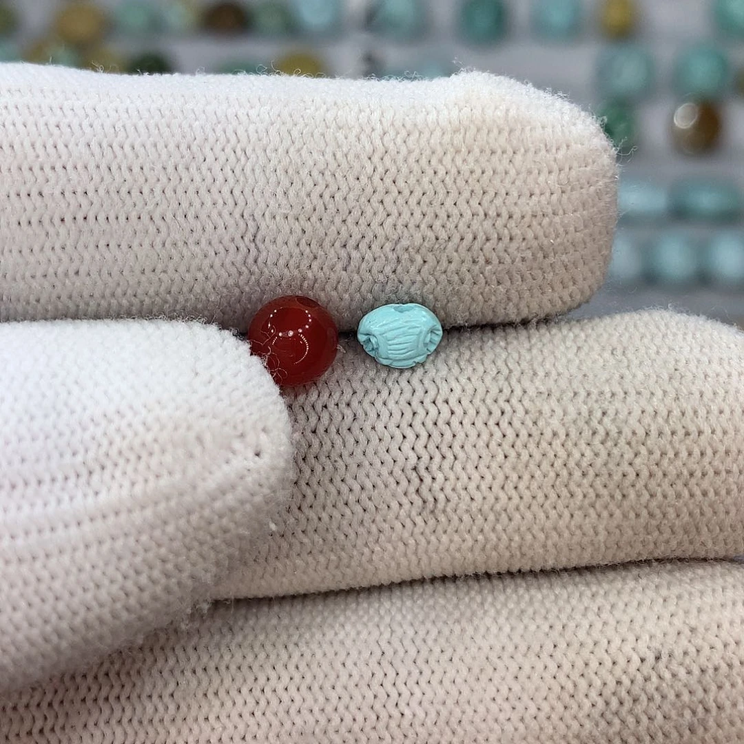 南红玛瑙珠宝半成品未镶嵌你***、