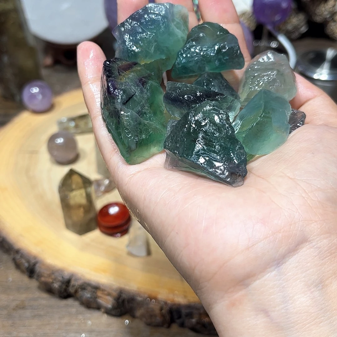 水晶珠宝半成品未镶嵌200克多样性发其一微瑕