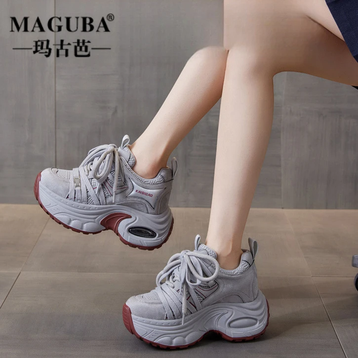 玛古芭新款洋气显瘦老爹鞋女新款厚底增高小个子潮流爆款轻奢鞋子