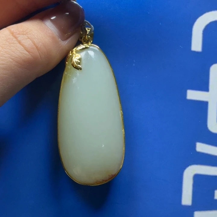 用***6和田玉合金挂件直播间闪购