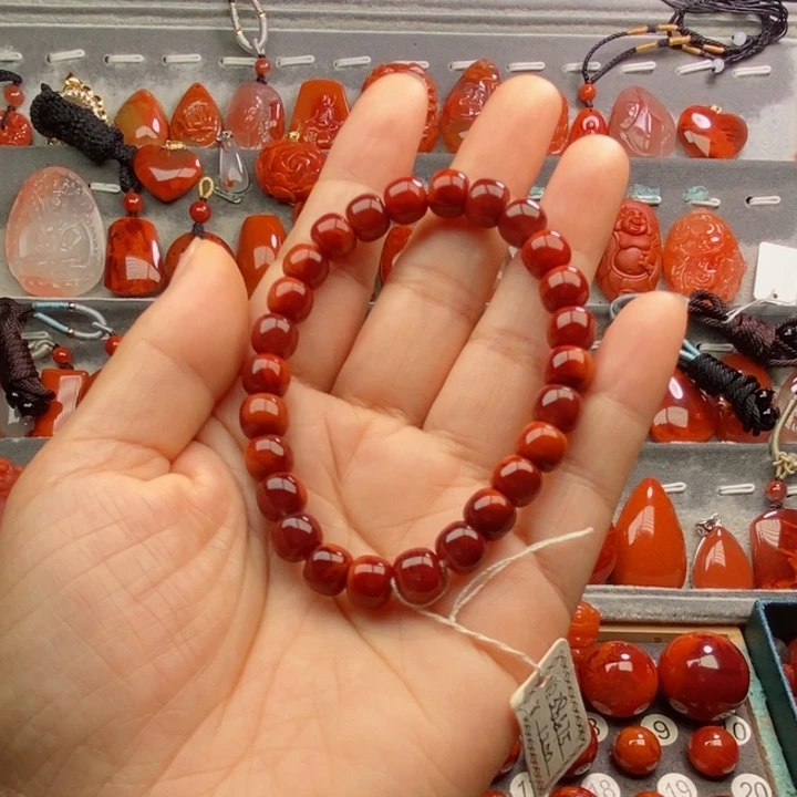 手串未镶嵌南红玛瑙米****?
