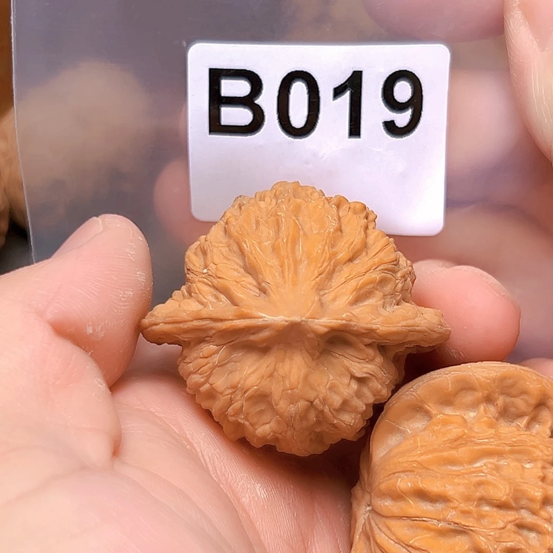 吊坠文玩核桃崔凯