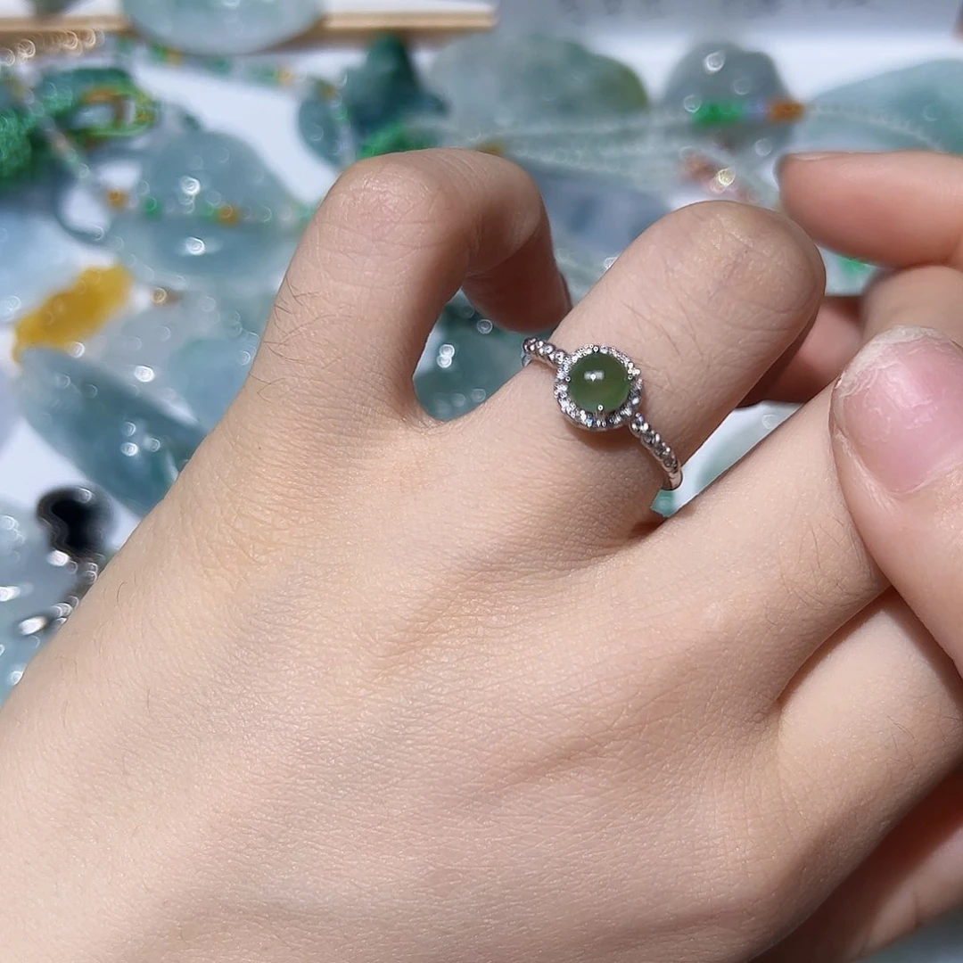 翡翠未镶嵌颈饰天然A货翡翠