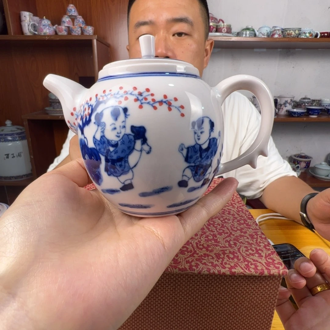 瓷片景德镇陶瓷红嘻嘻童子大号一只