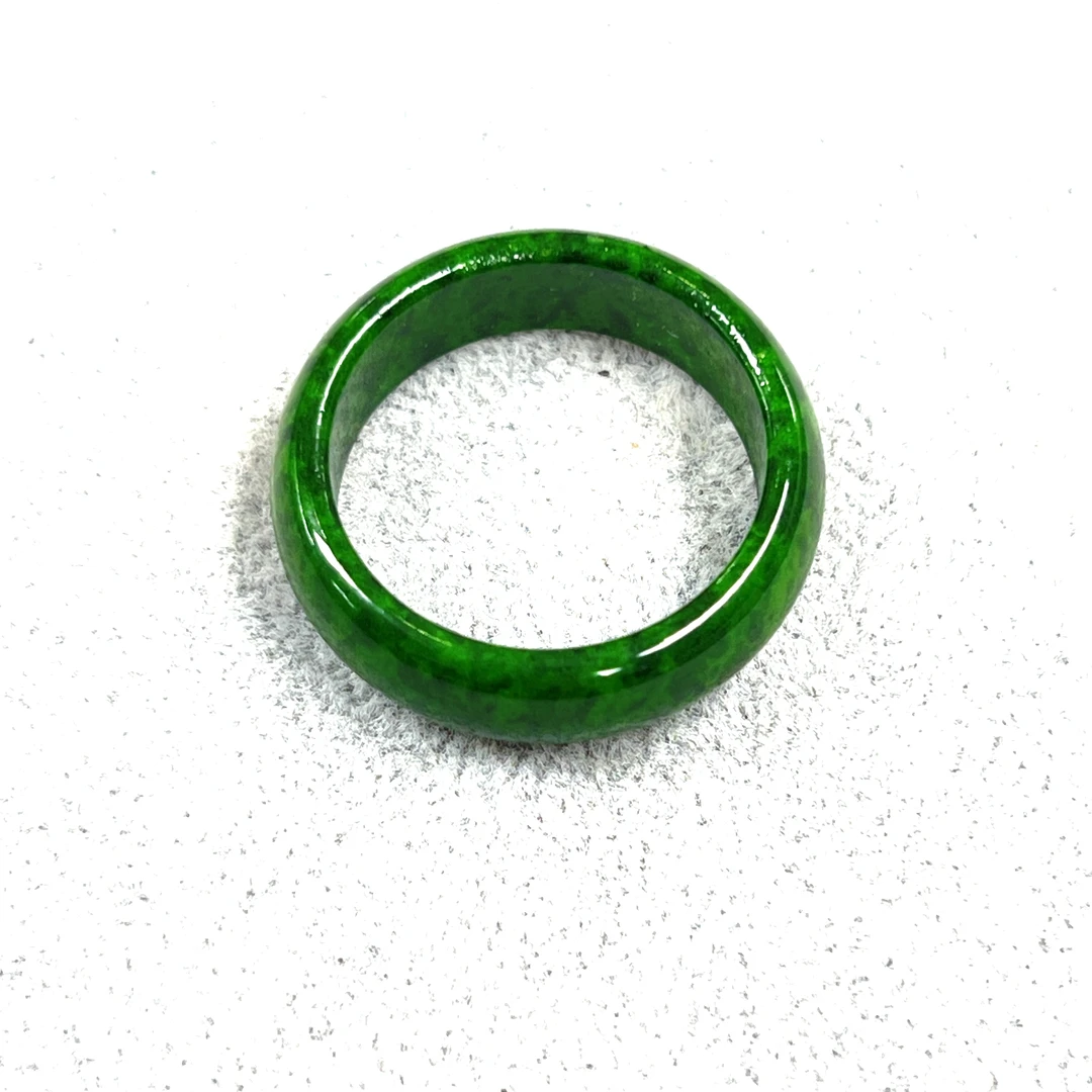 M129-绿色戒指工艺品