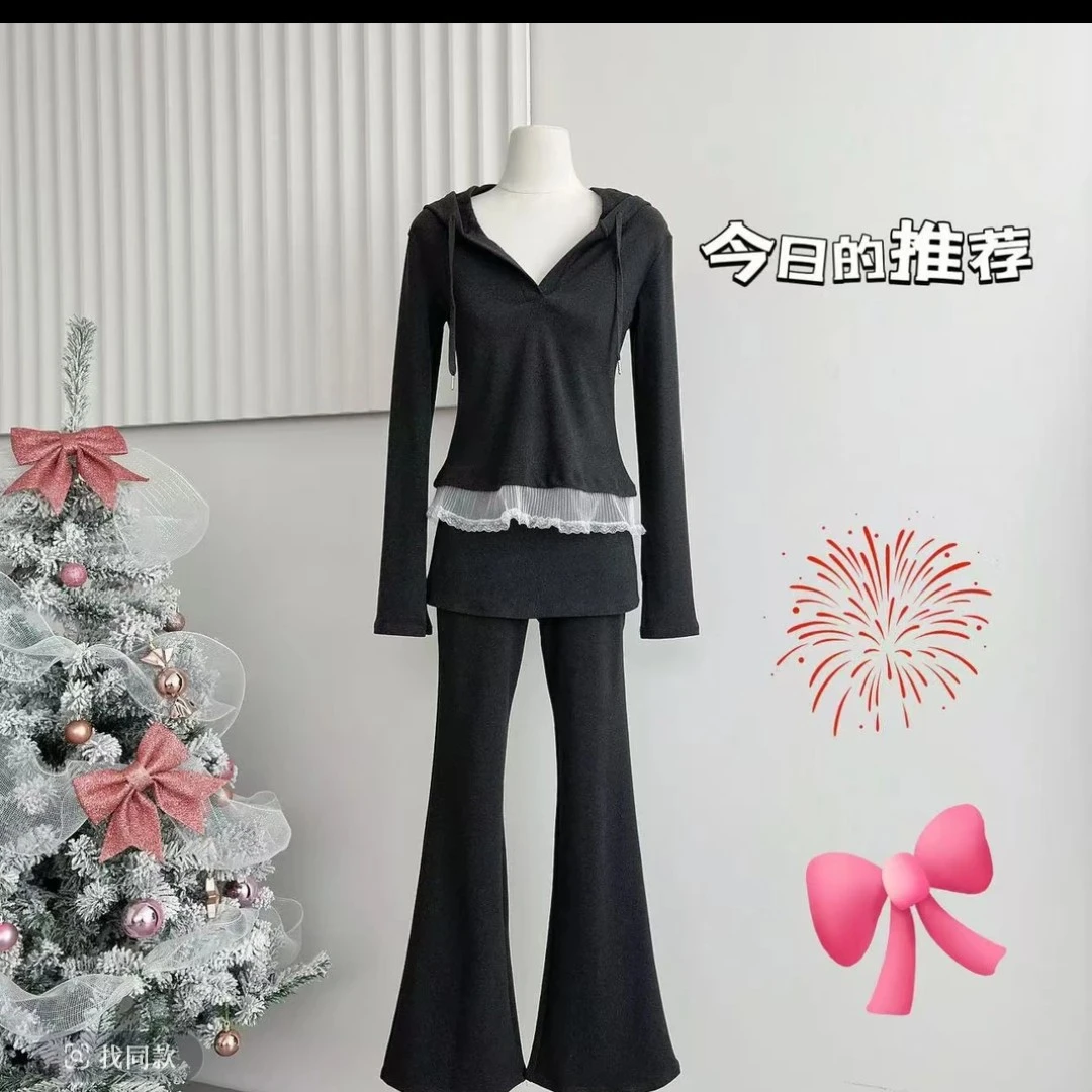 连帽上衣蕾丝边屁兜喇叭裤套装
