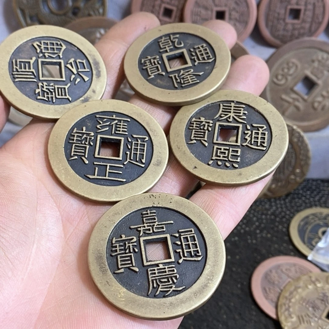 泰****馆翻砂铸造现代工艺品