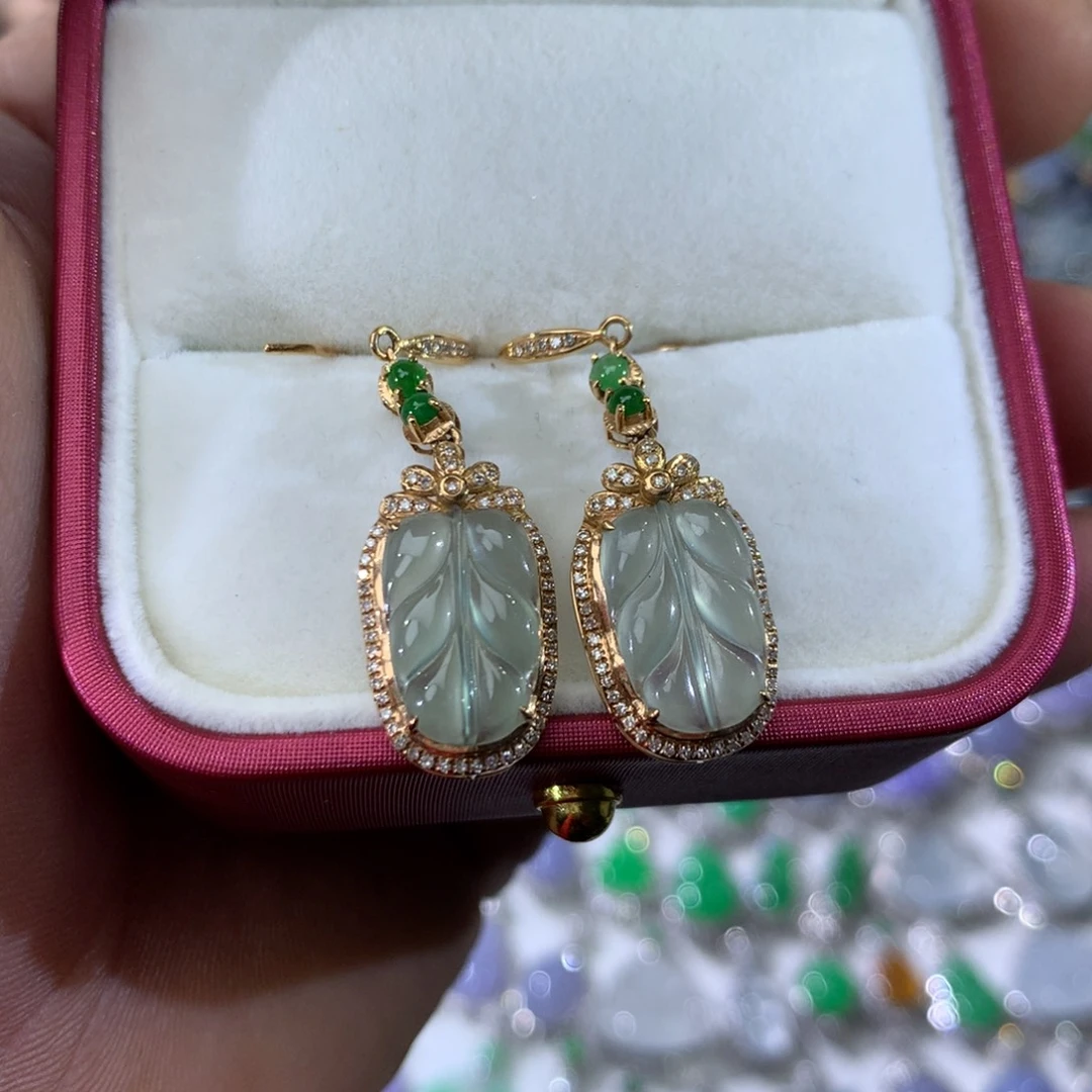 翡翠18K金镶嵌耳饰