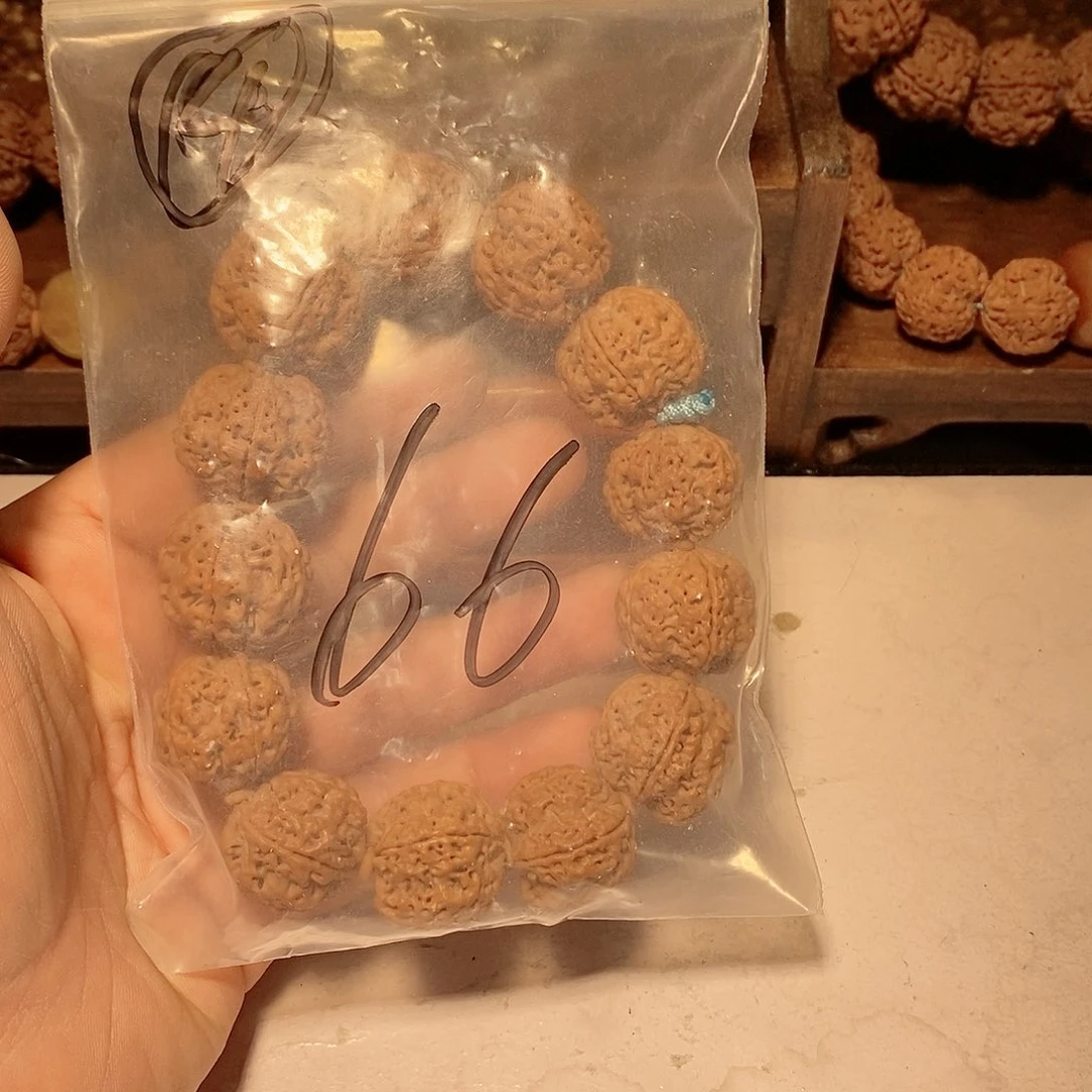 金刚菩提手串人*4。