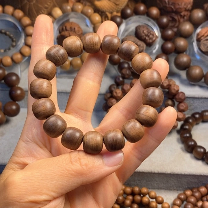 慎***终檀香木手串/手链老山檀奶香味1213沉水