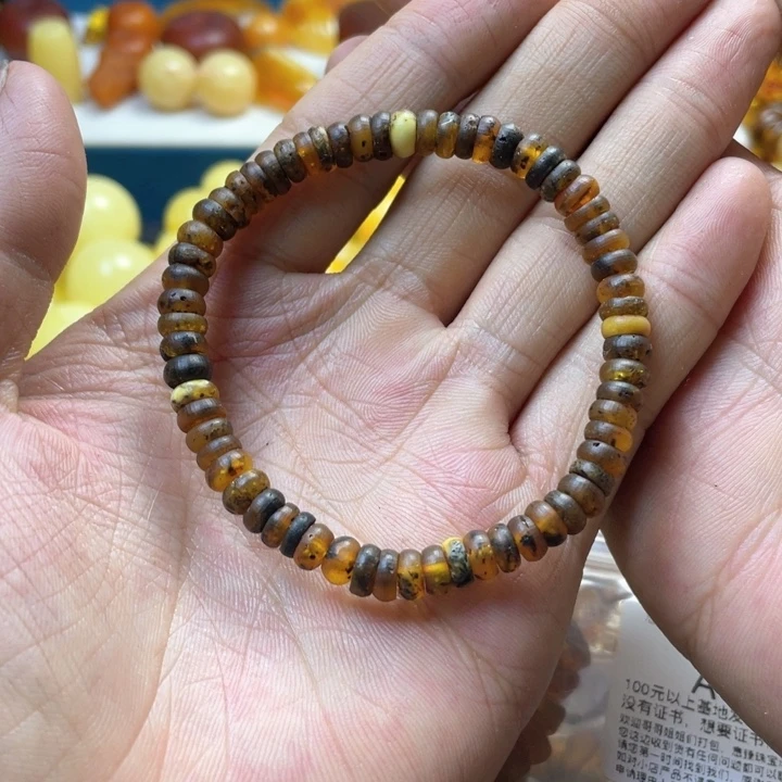 琥珀珠宝奇石未镶嵌