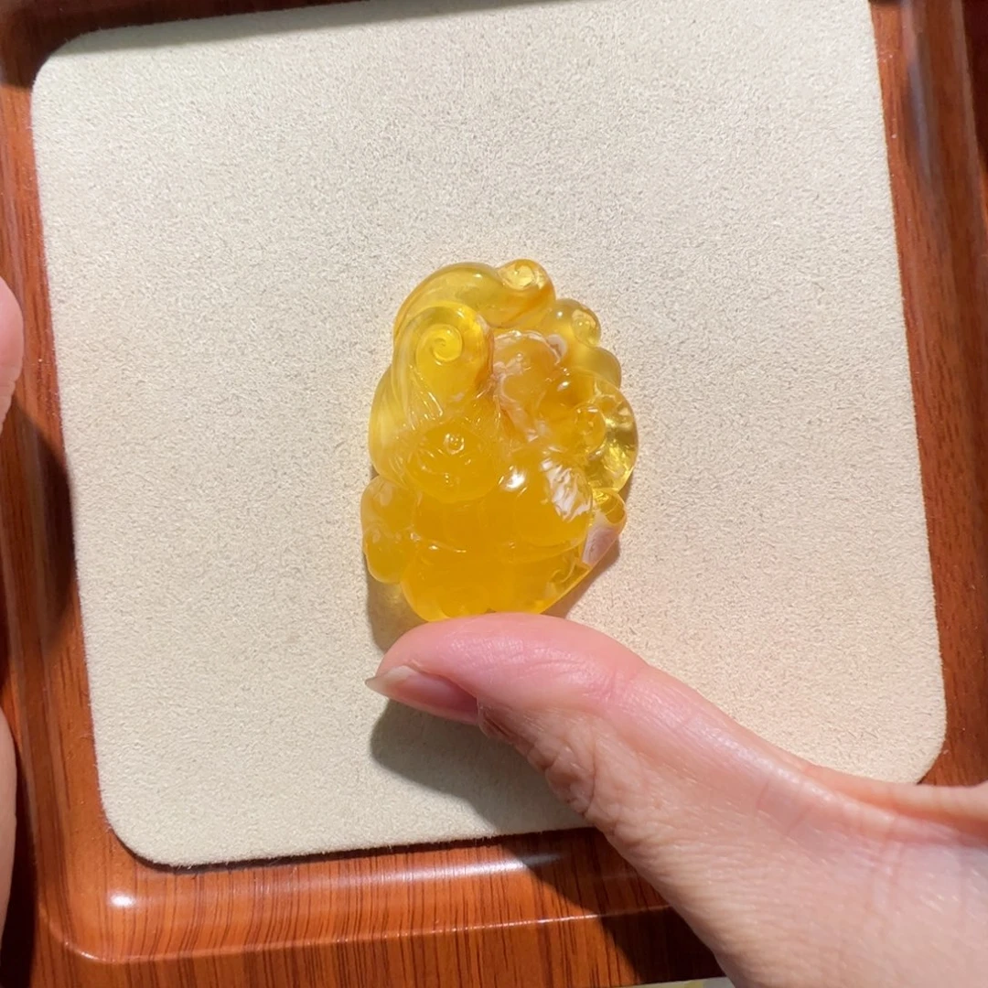 琥珀未镶嵌裸石蜜蜡