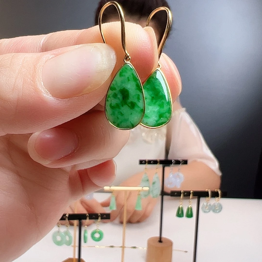 翡翠18K金镶嵌耳饰天然翡翠