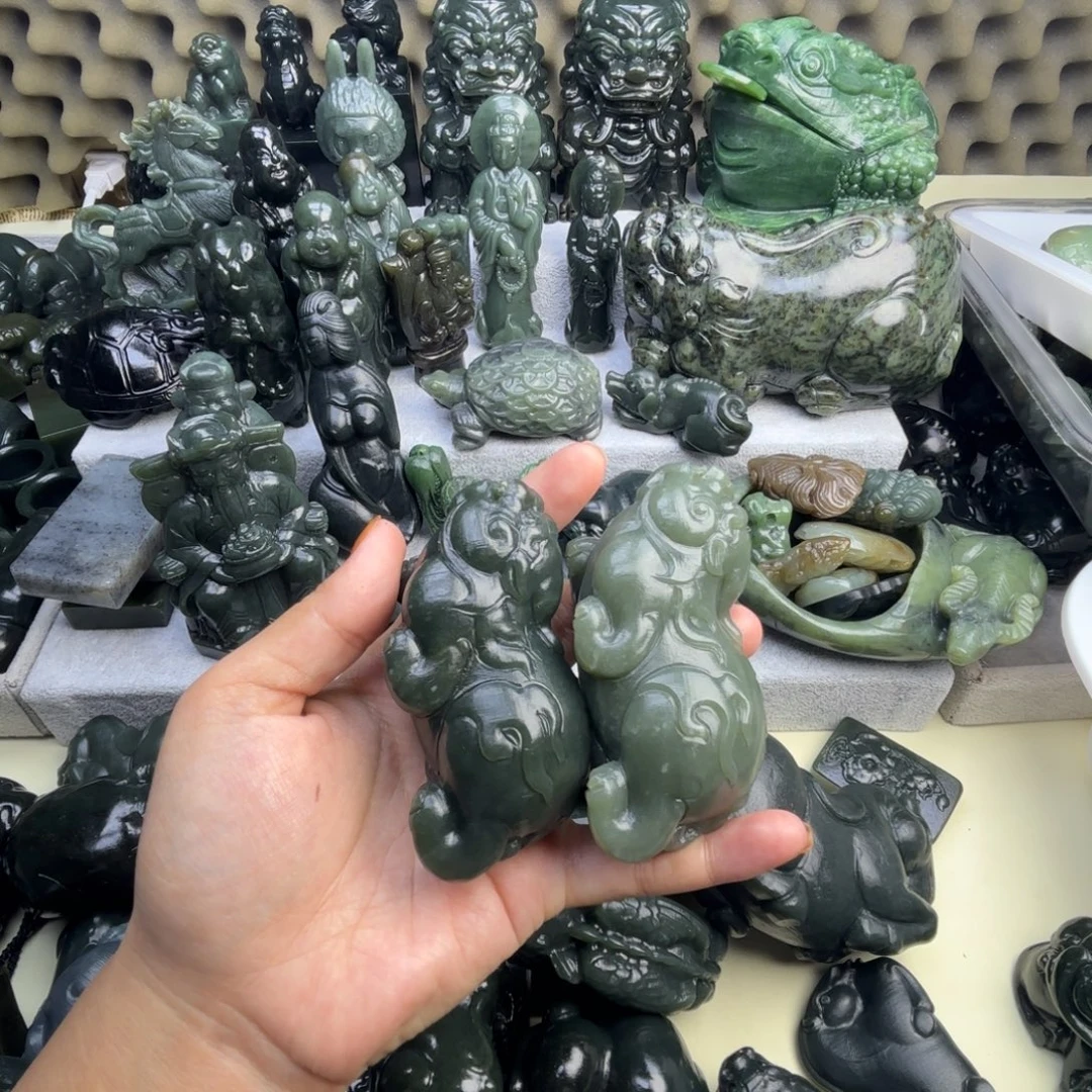 铭***！和田玉（糖玉）未镶嵌颈饰