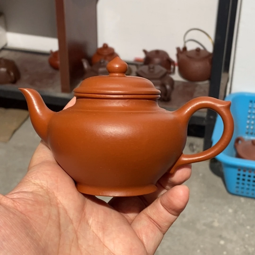 茶壶紫砂紫砂壶。紫砂壶。