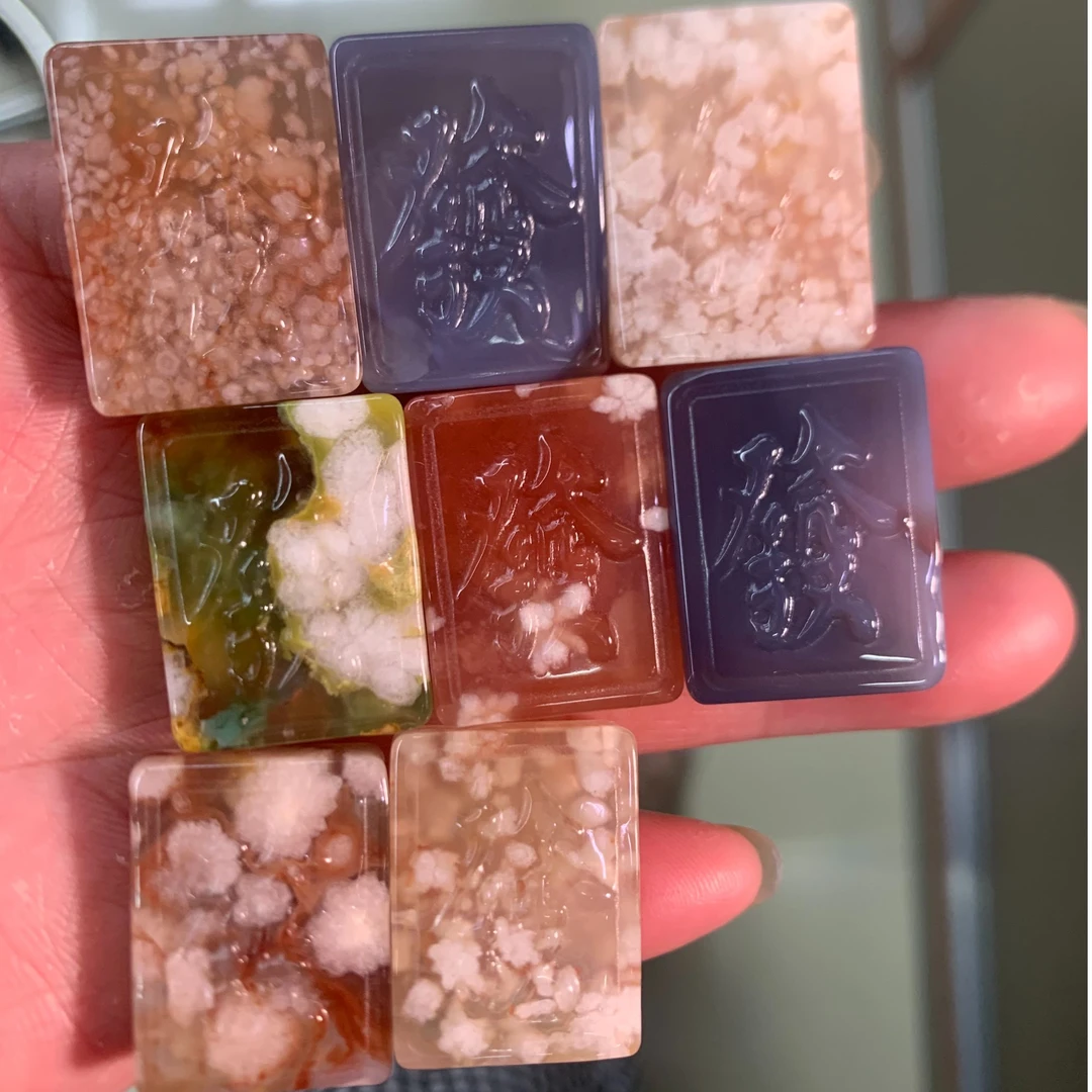 【宝儿家樱花玛瑙】天然樱花玛瑙雕刻件手串吊坠工厂店-多样性发货-
