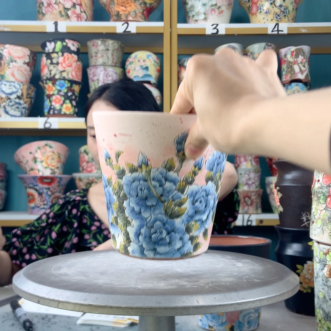 景德镇手工花盆516