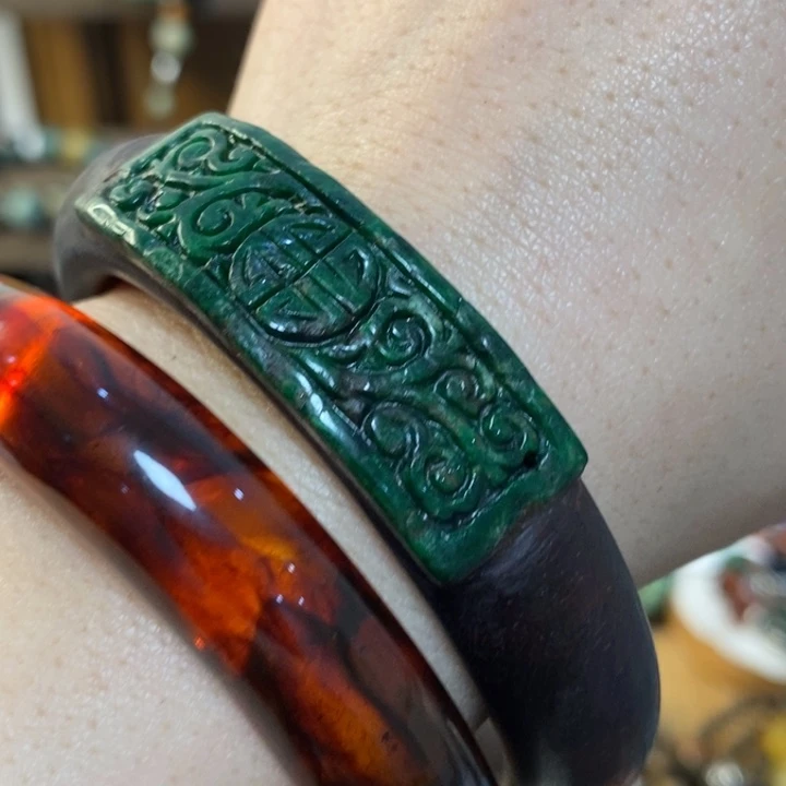 南红玛瑙手链未镶嵌密**言