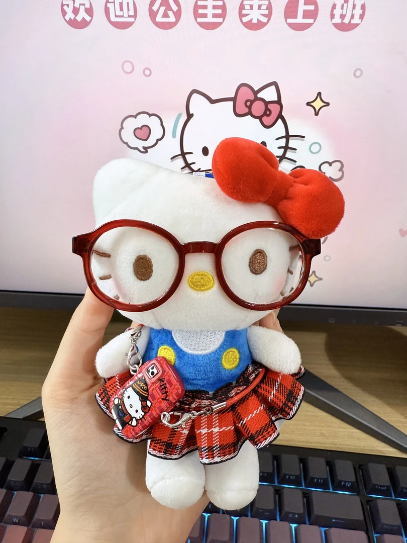 正版HelloKitty红色JK裙二创包包挂件diy玩偶钥匙扣生日礼物Ins风