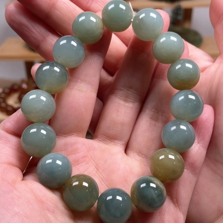 未镶嵌蛇纹石玉手链