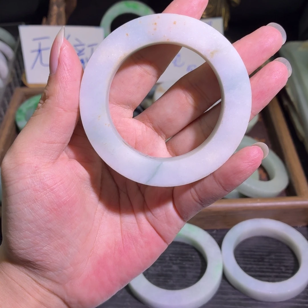 定制翡翠未镶嵌缅甸翡翠A货手镯毛胚定制