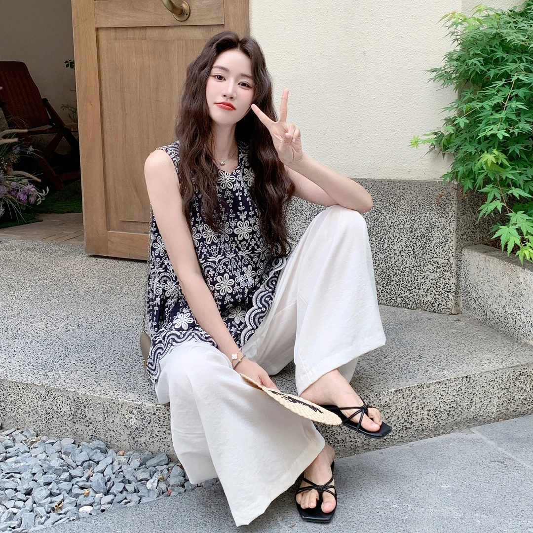 波西米亚蕾丝刺绣背心娃娃衫阔腿裤套装两件套女夏季韩系俏皮减龄