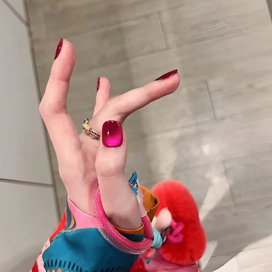 【火龙果】玻璃珠猫眼辣妹风显白夏日美甲穿戴甲高颜值短甲指甲贴